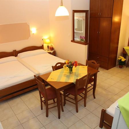 Vasiliki Apartments Platamónasz Kültér fotó