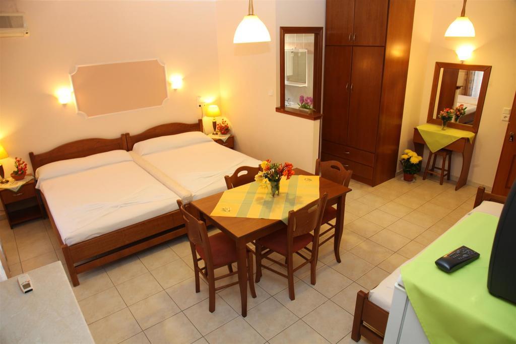 Vasiliki Apartments Platamónasz Kültér fotó